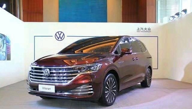  [mpv]大众终于入局商务MPV市场，这车长超5米3，后排头等舱，叫