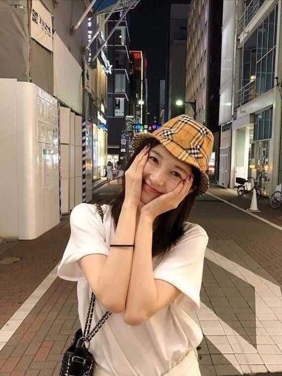 看了江疏影的照片，才知道旅行应该这样穿，网友：颜值是关键！