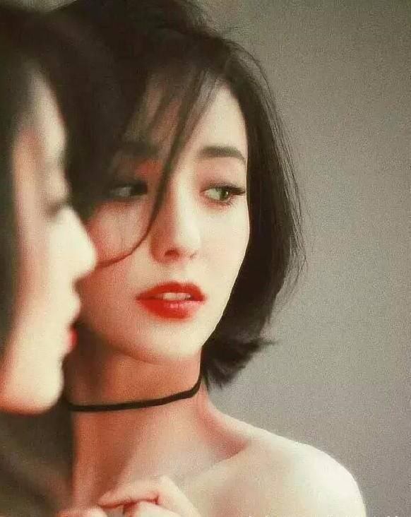 佟丽娅、赵丽颖、高圆圆、娜扎都在留短发，谁最美？