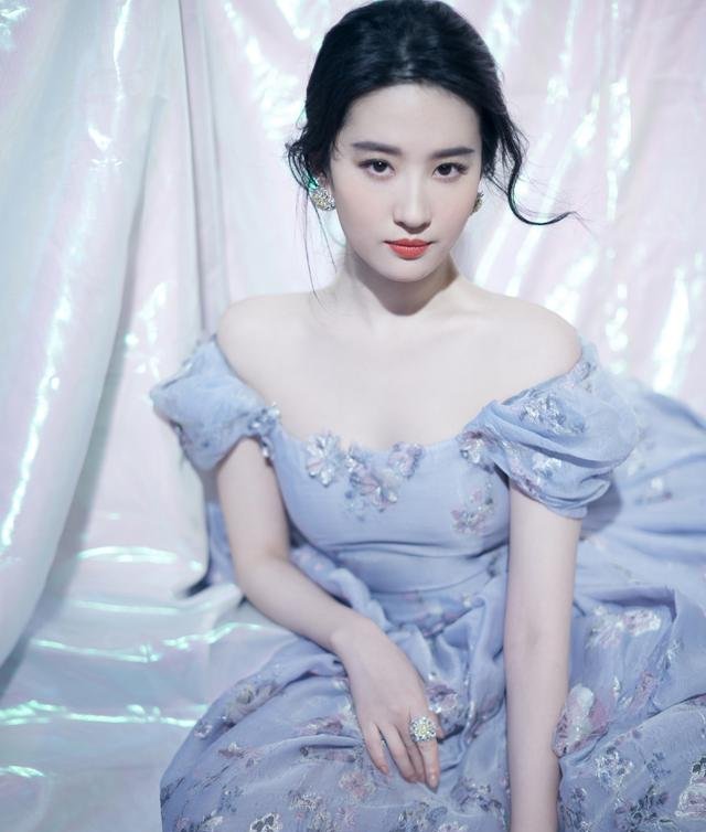 「 刘亦菲」吉娜宋茜PK小蛮腰，佟丽娅比刘亦菲还仙女，杨紫郑爽艳压baby