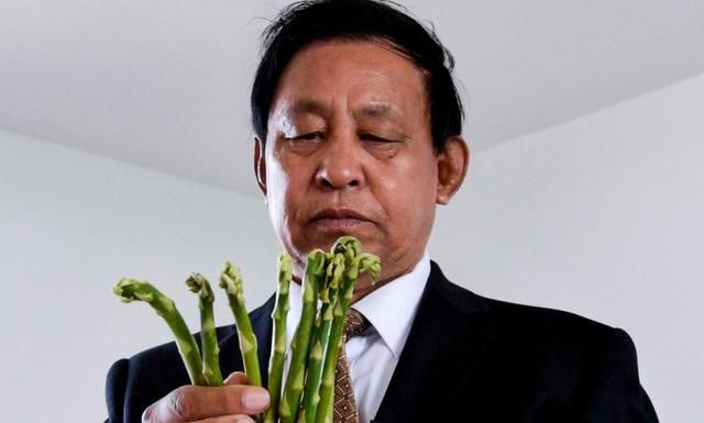 农村村长将取消了？农民误会了，不过这三类人将成为“新领头羊”