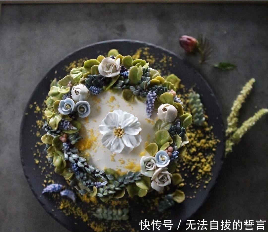 『制作』她做的鲜花蛋糕太撩人,看完后全世界都惊艳了!