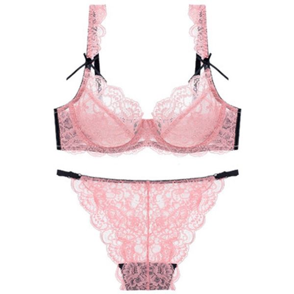 身材丰满的女人，要多穿“透风式”文胸，穿脱方便又性感