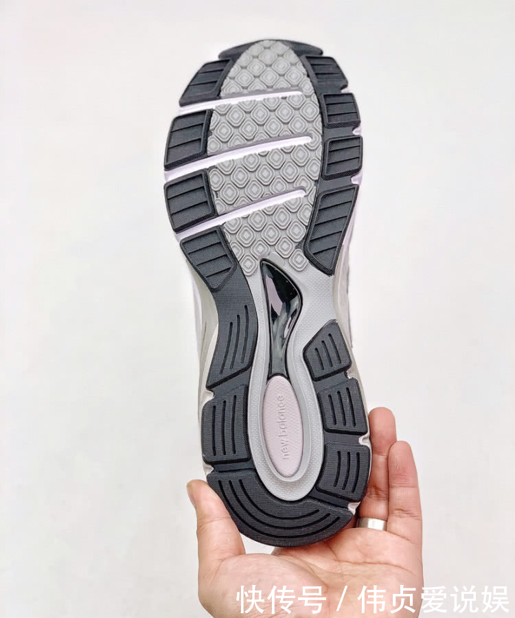 【测评】New Balance 990 复古跑鞋 开箱测评