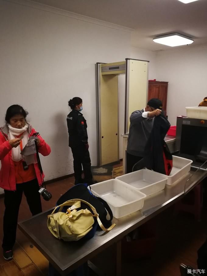 带着年迈父母去西藏，单车自驾奇骏，川进青出，13天7000公里~