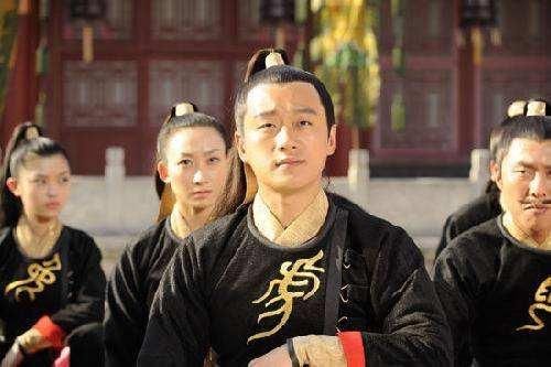 历史上最后一位大内侍卫总管:张作霖对他连开