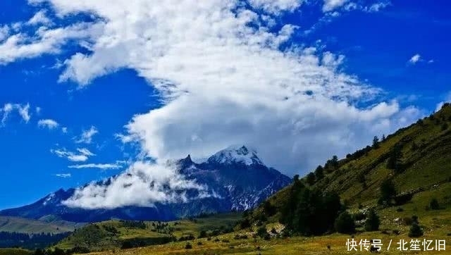 这条蜿蜒崎岖的山路环线带给你不一样的川藏极致美景