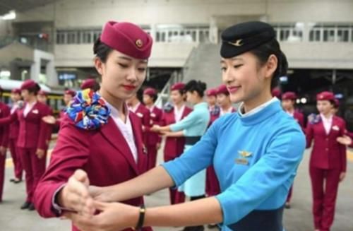 飞机上有3样东西是免费的,空姐:经常坐飞机的,不知道就亏了!