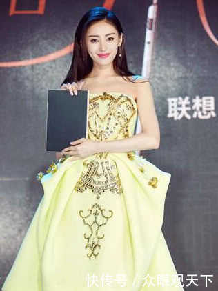 张天爱不过是换了发型就跟变了张脸一样，实力撞脸秋瓷炫