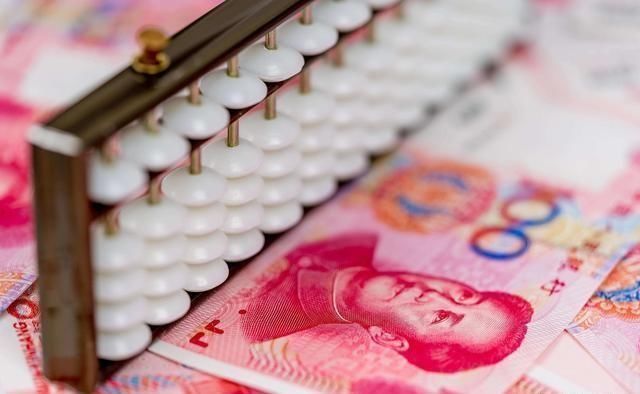 事业单位同级别养老金相差2000元，这些因素影响我们的养老金？