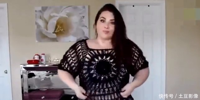 #漂亮#谁说胖女孩不漂亮,这名女孩让你打破对胖的观念