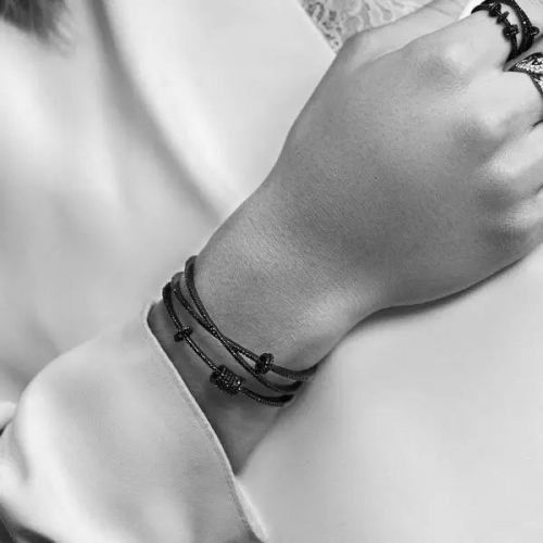 一枚全能型的“别针”珠宝凭什么引爆了时尚界?