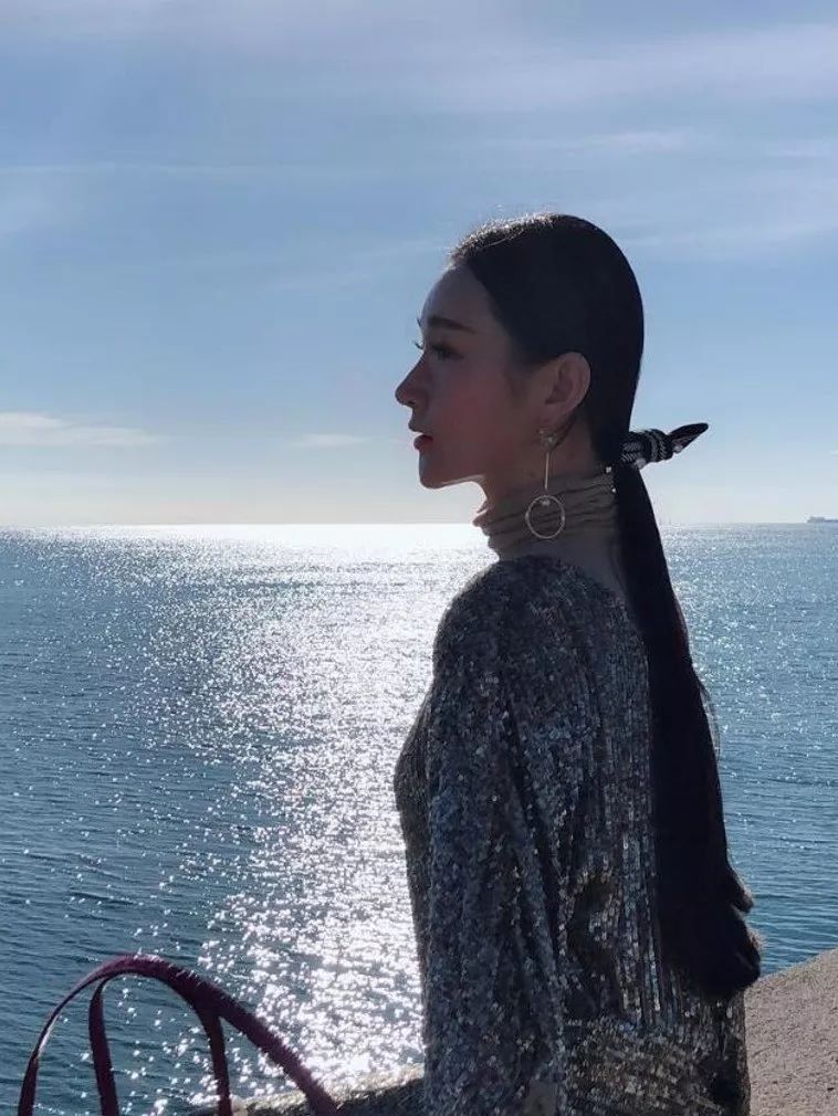 “造假疫苗”董事长终入狱!网红儿媳却仍在高调炫富?网友踢爆竟是