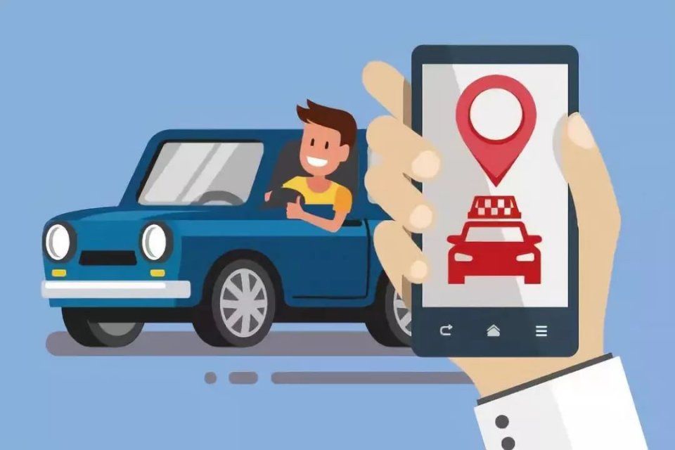 拼多多回应假货质疑;腾讯市值已蒸发1400亿美元;支付宝首页上线小