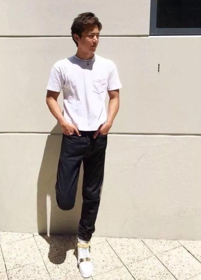 还在流行小奶狗?Instagram盐系小哥哥火遍悉尼CBD，只因他修长有