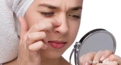  轻松|鼻子黑头多别再用手挤，教你3招，黑头轻松除，拯救“草莓鼻”