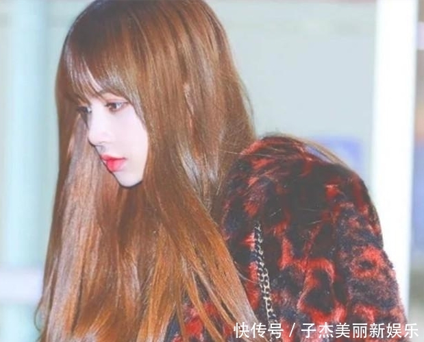  「慵懒微卷发」“高马尾”已经过时了！今年正流行这“4种”发型，8成女生都适合