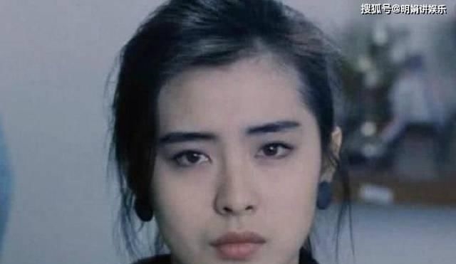 「红极一时」曾经红极一时的5位明星,宣布“永不复出”,只有她没做到自打脸