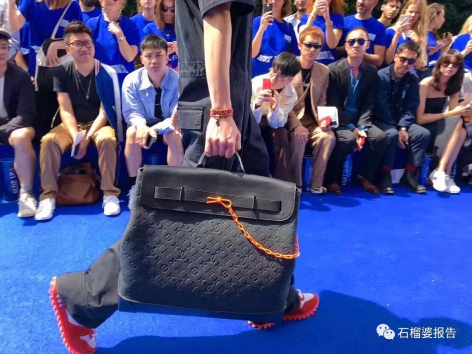 包包 | 大牌秋冬新款上市，盒饭可乐罐都是认真的吗