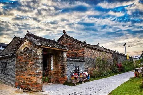  【亲戚】别不信！未来10年的农村，这3样东西才是最值钱的，不是