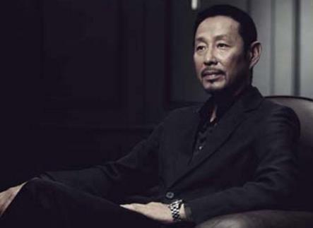 杨幂揭内幕，张嘉译7字回应，baby次“得罪”两位一线男星要凉？