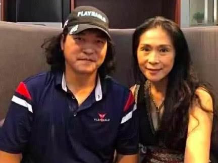 亲姨张传伶辟谣范冰冰处境堪忧“疑似落难”：她挺好的，大家放心