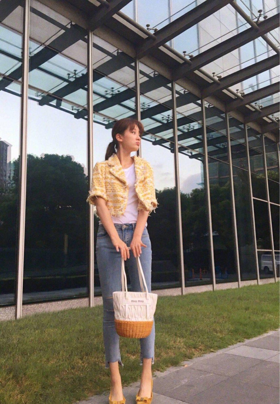 秋天没有灵感,穿不出范儿?学乔欣凹不就得了