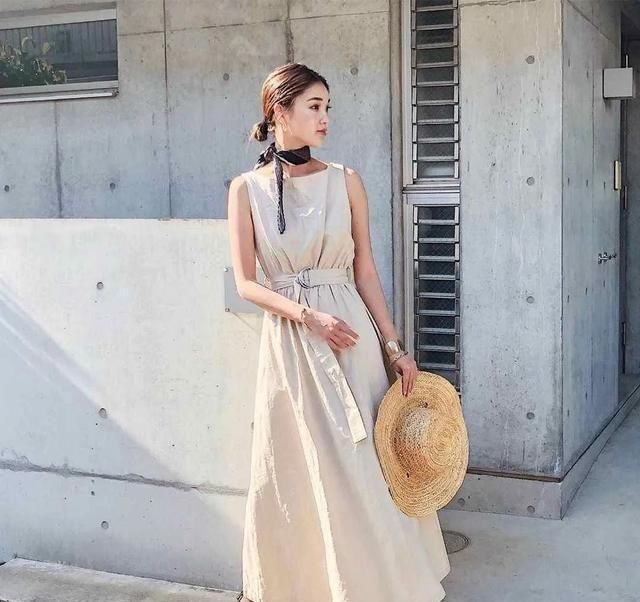  【气质】日本女生的街拍晒照惊艳时光：一身气质的穿搭