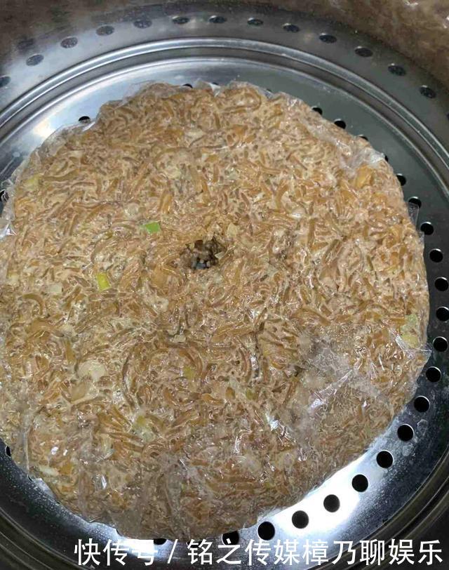  眼中@老一辈人眼中最爱的“下酒菜”，如今却无人问津，年轻人嫌它土！