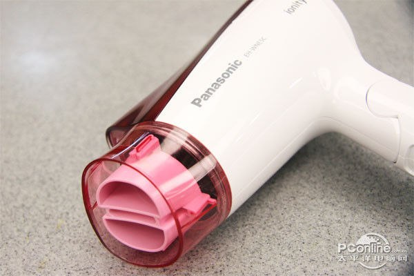 想成为新的女神?你只差这一款负离子吹风机