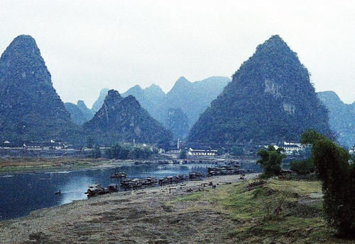 老照片:70年代的广西桂林,带你感受那个时代的桂林城