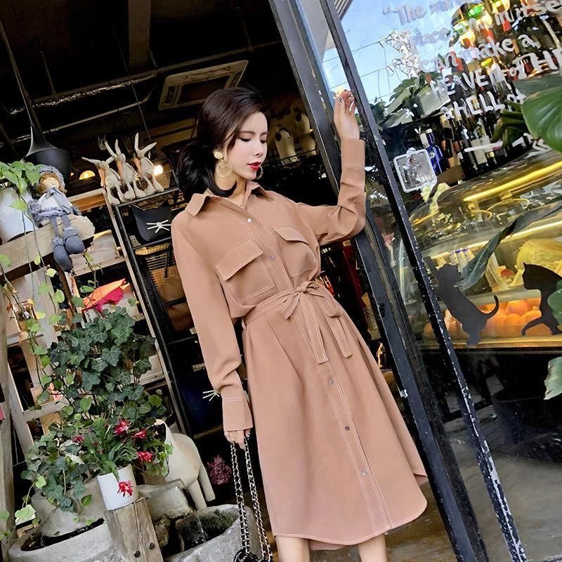 试试这几款新款连衣裙，又美又洋气，70、80后穿干练不失甜美