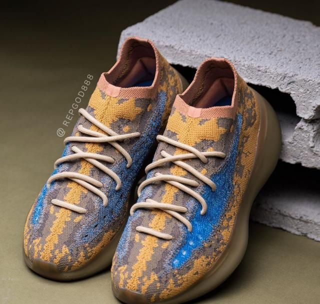  [发售]全新满天星 Yeezy 380 上脚照来了！颜值一言难尽...