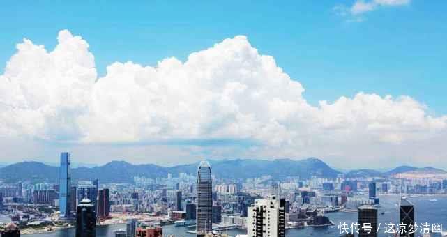 摩天大楼第一城坐拥353座摩天大楼，比迪拜和东京加起来还多