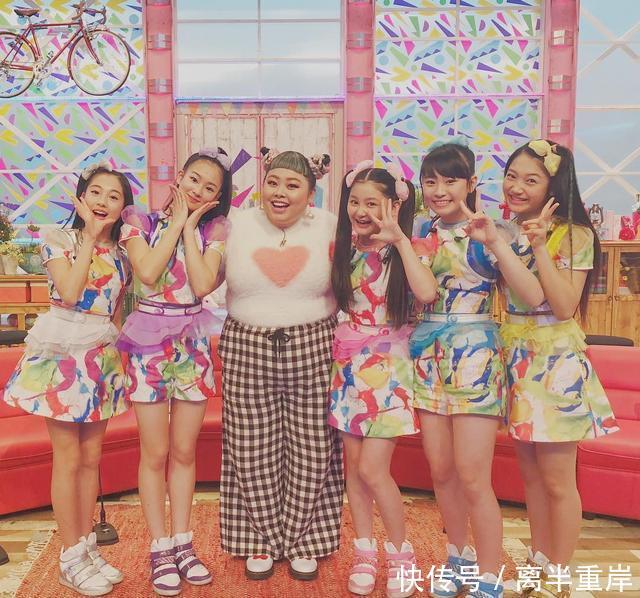  难事■微胖女孩想穿得Charming？并非难事，这些tips足够让你美起来！