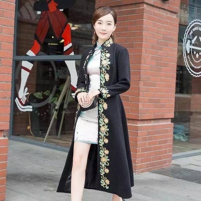 身材小的女孩应该如何穿旗袍？