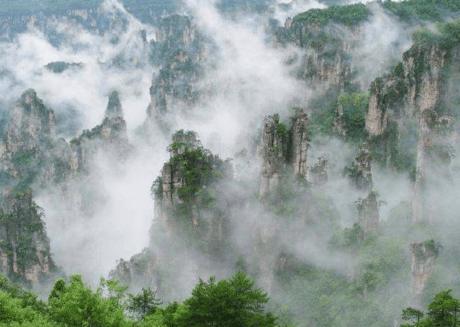 湖南一神秘深坑:能听到兵战马嘶声,相传藏有野兽,已被设为禁区