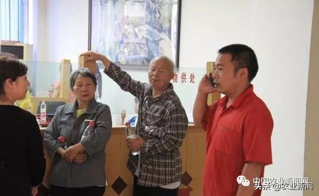 村干部任期改为5年，期满还可以连任！村民既期盼又担心！