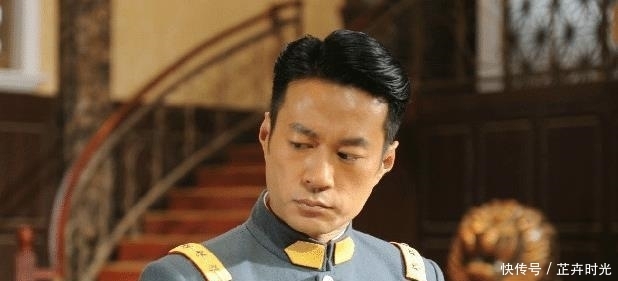  『分成』四川省被分成了4个行署区，1950年，省会成都如何安置