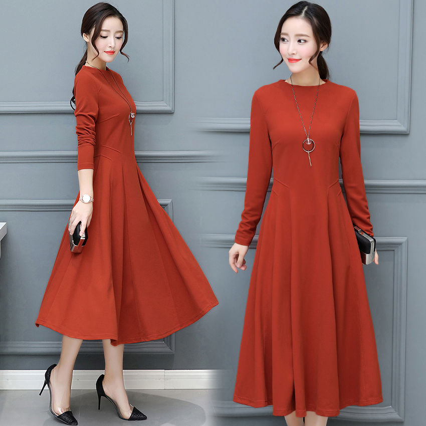 表姐130斤，打扮美!初秋不穿裤，挑这5xl裙，美得一愣一愣