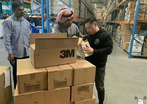  「凌乱」巴铁到底有多铁？援助中国物资包装凌乱简陋，背后原因