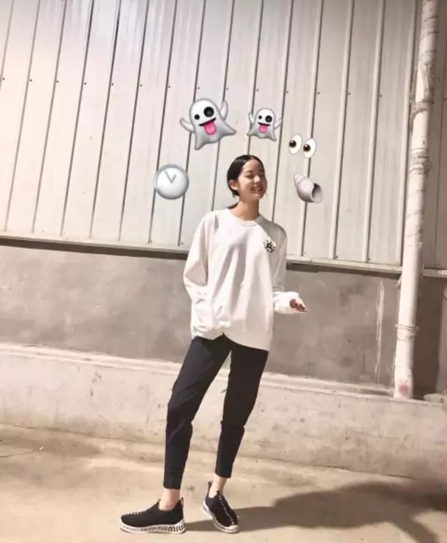 吴宣仪这双球鞋要火