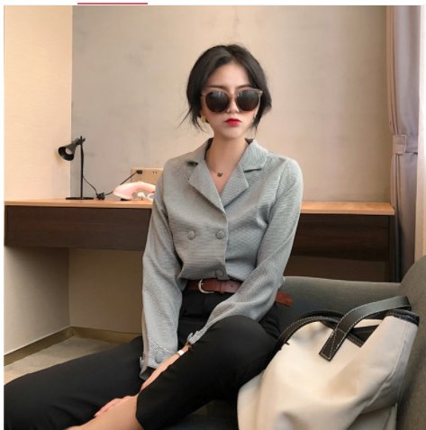 假如我30几岁，普通连衣裙绝不穿!小香风套装+裸靴，美嫩十足