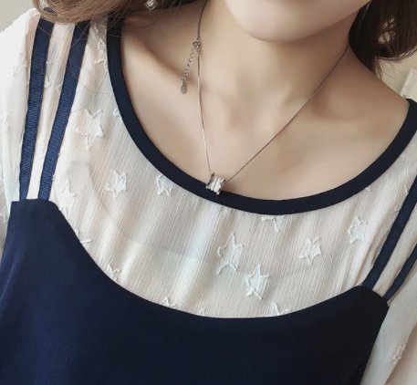 掀衣喂奶有点尴?有了“隐形”哺乳衣,优雅喂奶不走光,告别尴尬