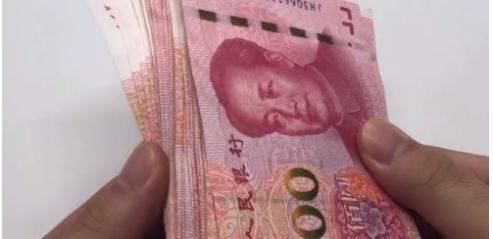  「行卡的时」办银行卡要不要开通短信通知？好多人还不太清楚，看完告知家里人