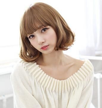 短发这样剪瘦脸时髦还减龄，最瘦脸的4款短发，堪比微整形!