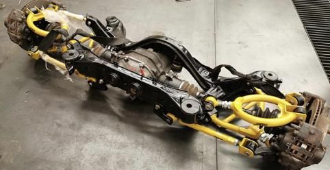  小鸭@爆改买菜车 700匹马力丰田Yaris!