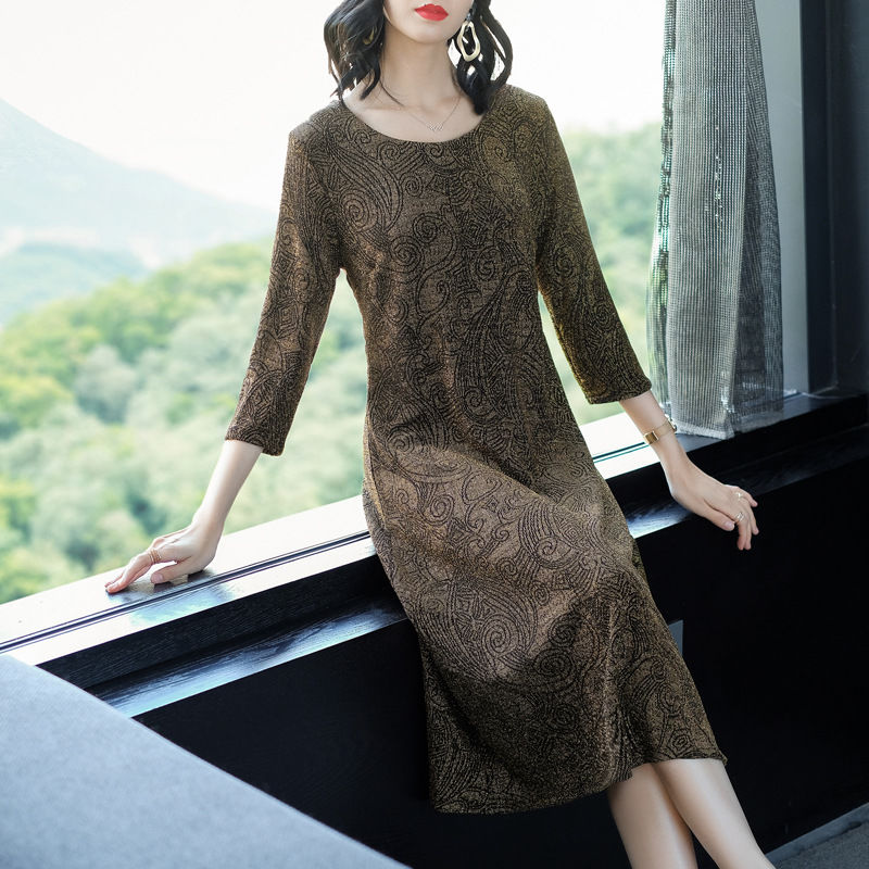 哇新款秋装,姐穿着洋气美丽,俏皮可爱,同事眼红的爆叫,太好看