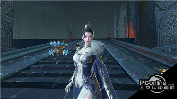 赤足踏莲武动乾坤完美时装彰显女性魅力