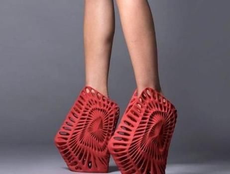 史上最奇葩的高跟鞋,第三双夏季必备?最后一个你确定不是在玩?